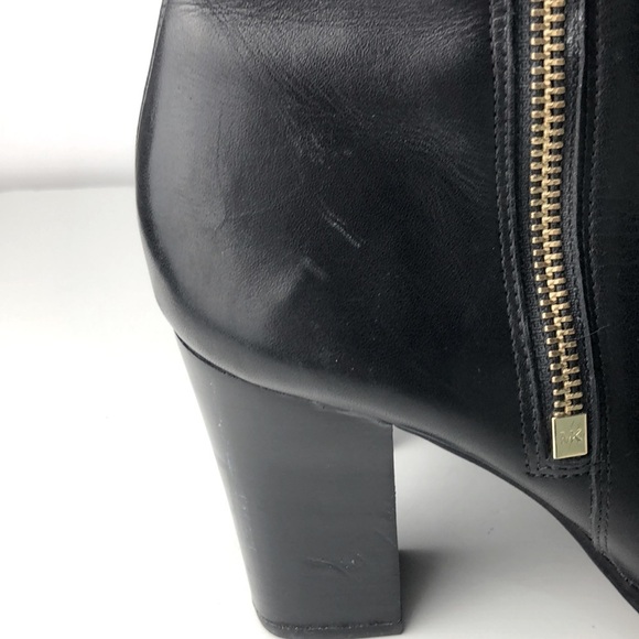 Michael Kors Frenchie Ankle Boots Minimalist 7 - Picture 15 of 15